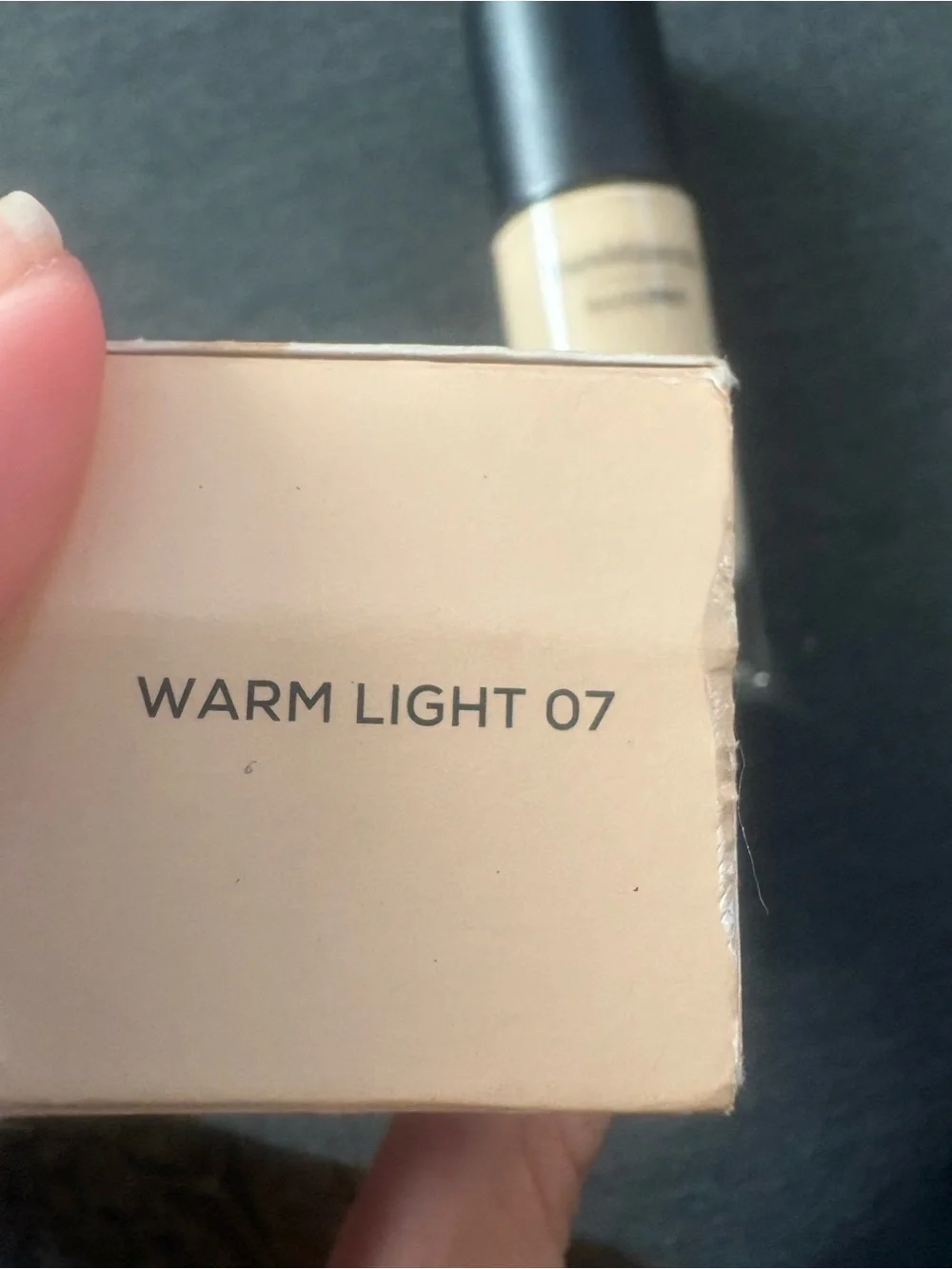 bareMinerals BAREPRO Liquid Foundation – Beige/Tan